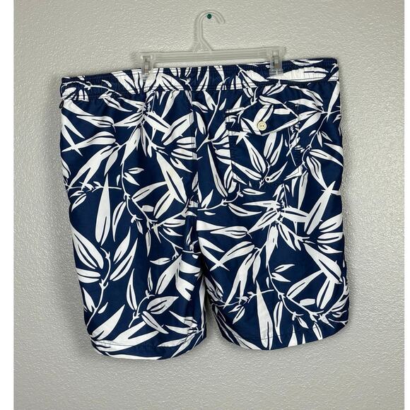 St John’s Bay Size XXL Navy White Floral Polyester Lined 2010s Men’s Swimtrunks - Picture 6 of 7